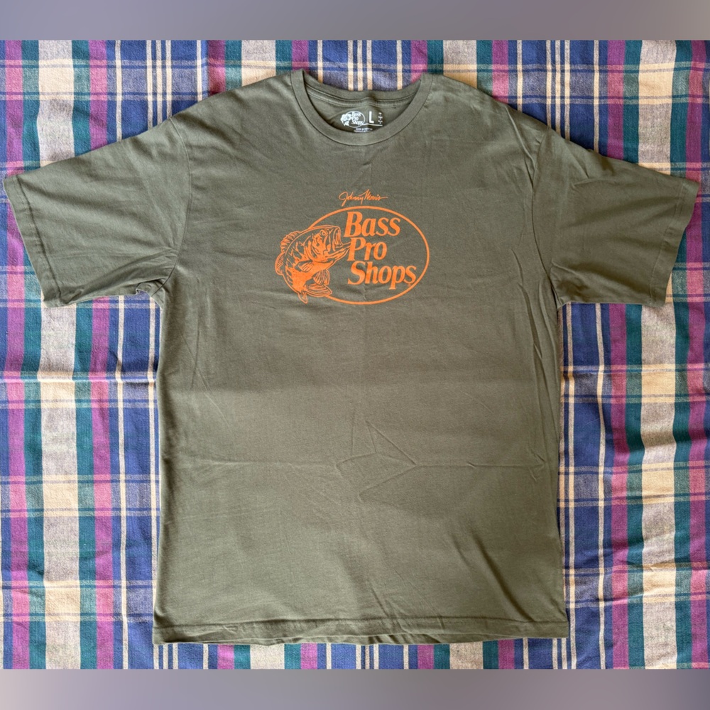 Mens Bass Pro Shops Green T-Shirt Orange Johnny Morris Logo